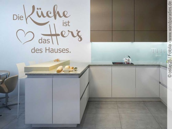 Preview: Wandtattoo Die Küche ist das Herz